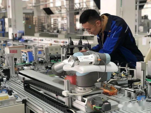 探訪國(guó)內(nèi)最大智能制造培訓(xùn)基地 賦能產(chǎn)業(yè)升級(jí)，計(jì)劃與青島所有高校共建網(wǎng)絡(luò)工程合作